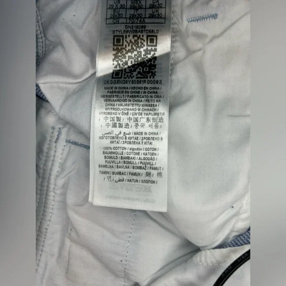 GUESS Cargo Jeans 29x30 – Light Wash Denim, Multi-Pocket, Zipper Detail - Picture 10 of 13